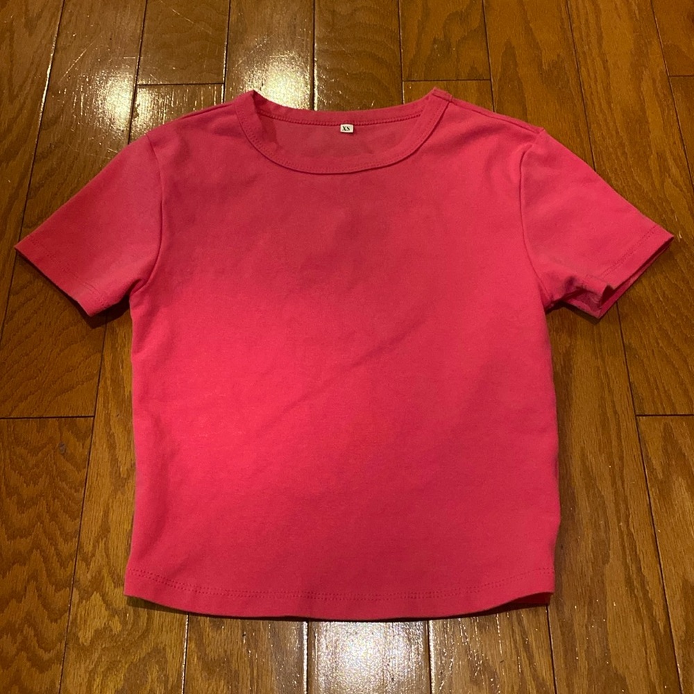 NWOT NEON PINK T SHIRT